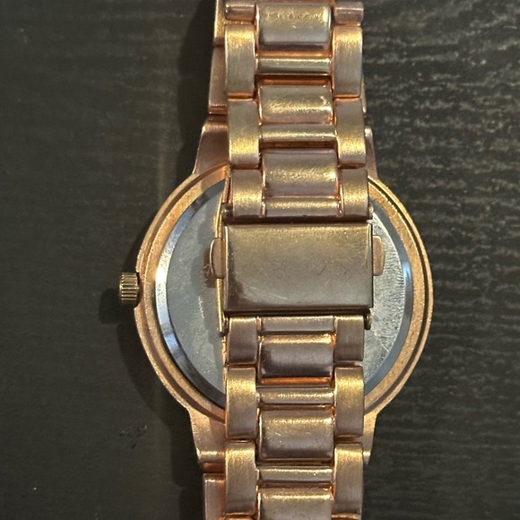 Disney Minnie Mouse Rose Gold tone Stainless Steel Watch - Picture 3 of 5